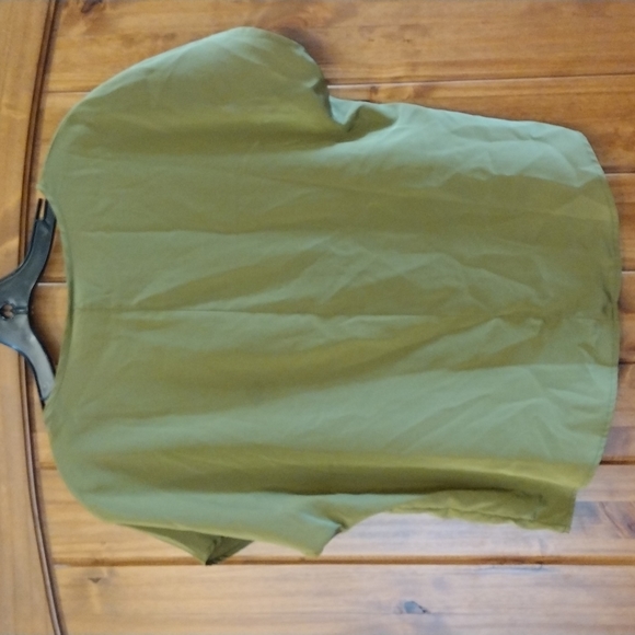 Sweet Olive Green Winner! - Picture 2 of 3